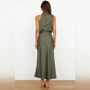 A-Line Halter Neck Pleated Ruffles Floor-length Dress Olive Green